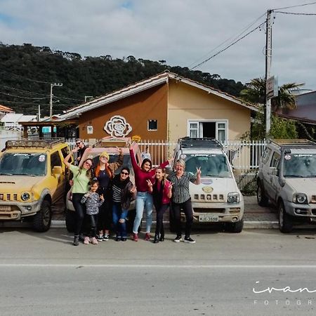 乌鲁比西 Casa De Temporada Familiar酒店 外观 照片